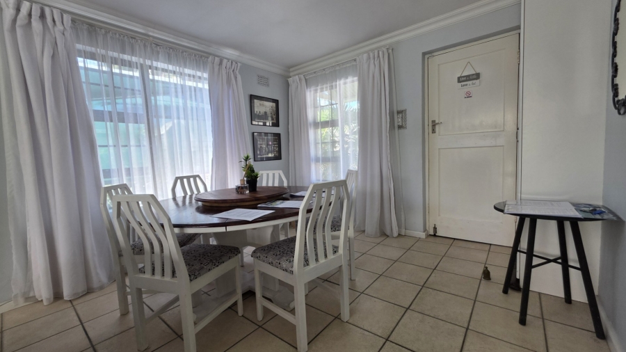 3 Bedroom Property for Sale in Twee Kuilen Western Cape